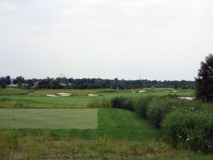 Kaluhyat 13th Tee